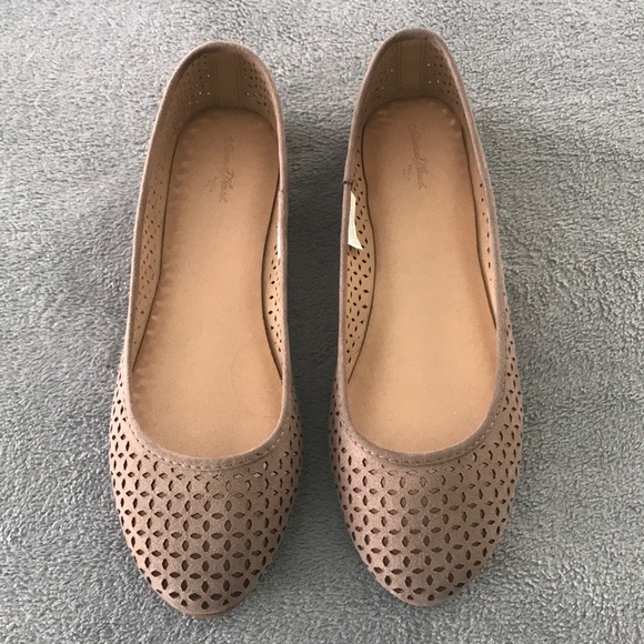 Universal Thread Shoes - Universal Threads (Target) Flats